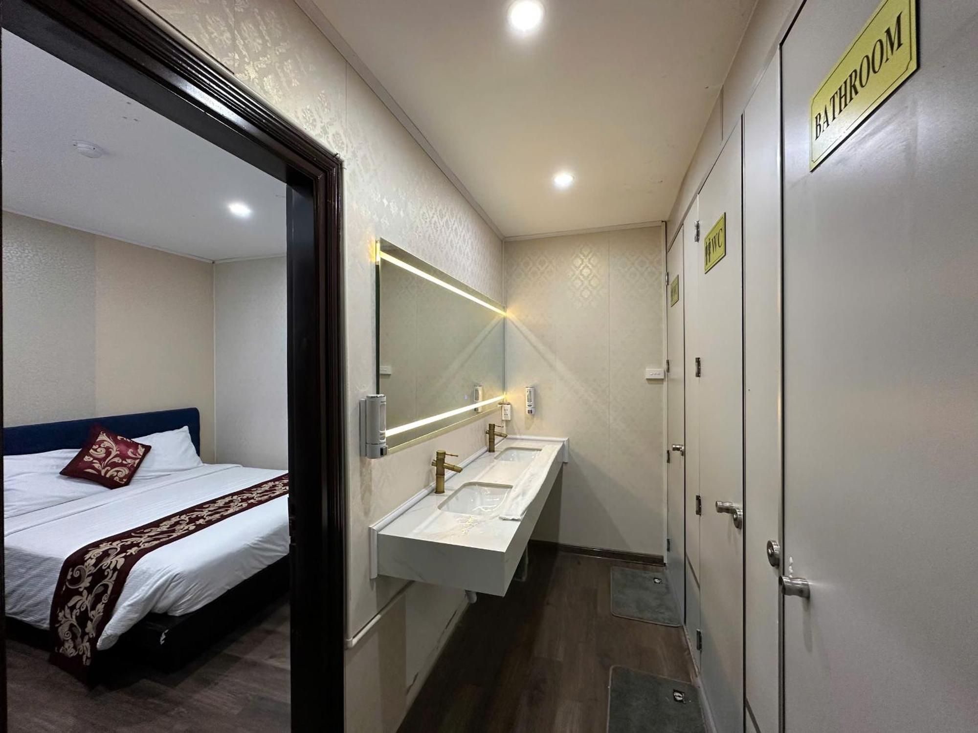 Hanoi Traveller House Bagian luar foto